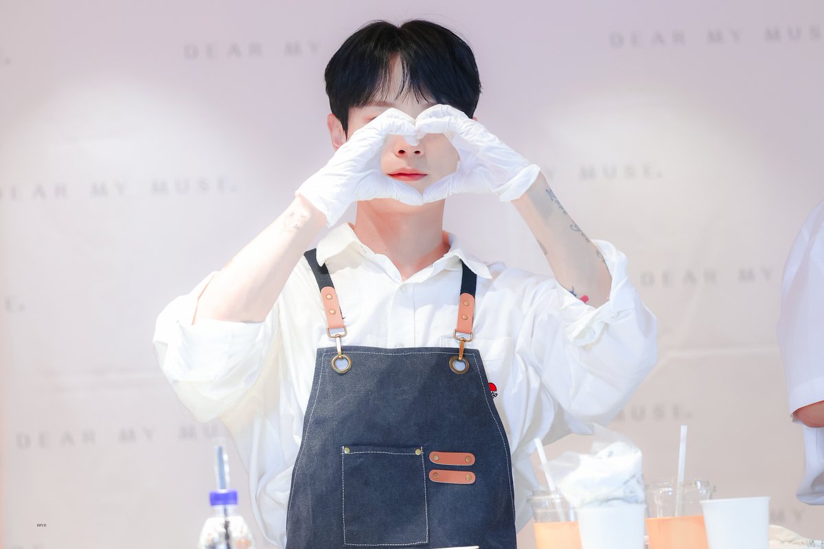 niloiv_92_'s tweet photo. 230914 #루시 #신예찬

저쪽 바리스타가 보내신 하트입니ㄷㅏ•• https://t.co/f3H4NjCK1v