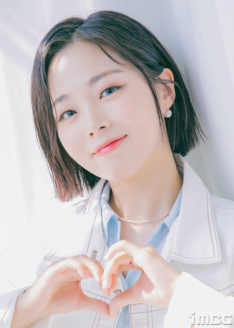 imbcenews's tweet photo. 흰(HYNN), 눈꽃 TO YOU #흰 #HYNN #박혜원 #朴惠媛 #ParkHyewon [iMBC 움짤+직찍 29장]

⬇️Click Plz⬇️
https://t.co/VDYjOuFIm9 https://t.co/YLWSdz6aX3