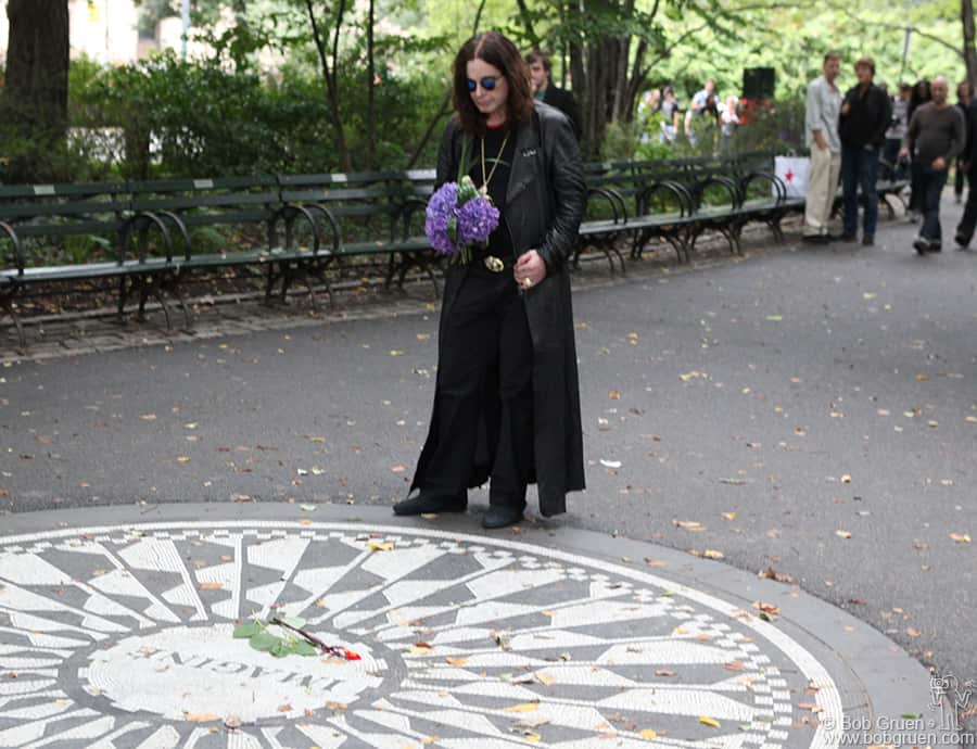 johnlennon's tweet photo. INTERVIEW WITH OZZY OSBOURNE.
Ozzy: I must have played this (Imagine) album thousands of times over the years. The songs (‘Imagine,’ ‘Jealous Guy,’ ‘Gimme Some Truth’) are just timeless, which is the sign of what a great songwriter John Lennon was. Lennon was a poet, a rebel and had an incredible passion, all of which are so evident on this landmark album.

→ https://t.co/bHm1ebq6s3