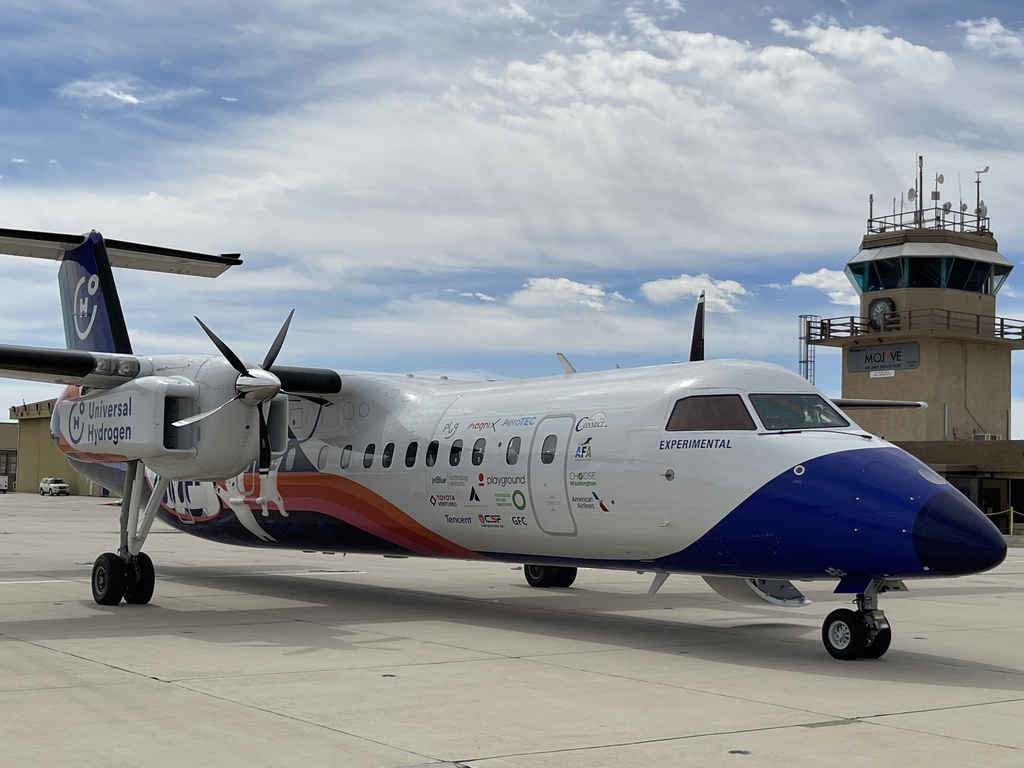 AvSourceNews's tweet photo. #NEWS | The FAA has accepted Universal Hydrogen's STC application for conversion of ATR-72 regional aircraft to hydrogen fuel cell-electric propulsion.
Read more at AviationSource!
https://t.co/cR9IItINTD
#UniversalHydrogen #hydrogenfuel #AvGeek https://t.co/xzQ4I6robd