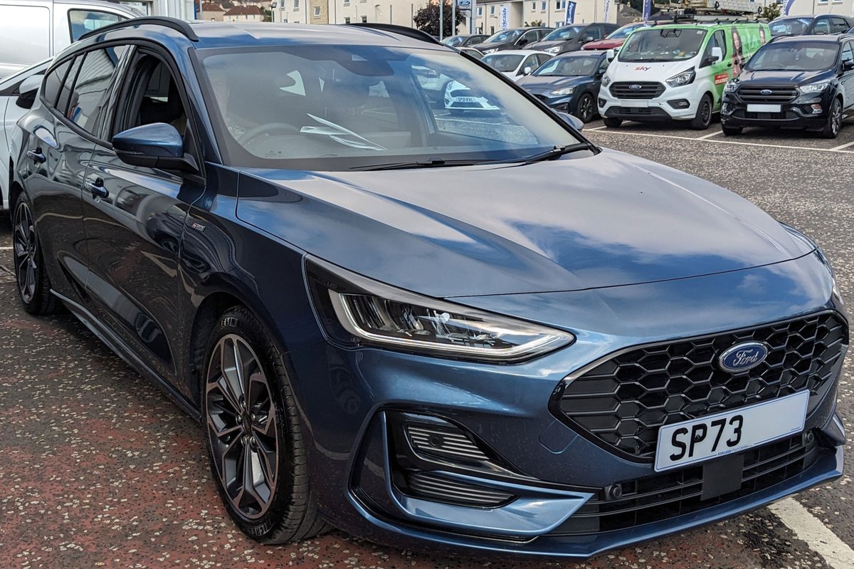 yourfordcentre's tweet photo. π Congratulations to Mr Burnett: Welcoming Your New Ford Focus ST-Line X Estate in Chrome Blue! π
A Ford Focus represents freedom and reliability to Mr. Burnett, who waited for the perfect one.
#YourFordCentre
#newcarday #newregistration #KirkcaldyFord #FordFocus #73plate https://t.co/Faqa70s0cb