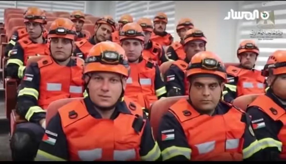 Arab_Intel's tweet image. 🇵🇸🇱🇾 | Arivée des secouristes palestiniens à #Derna en #Libye.