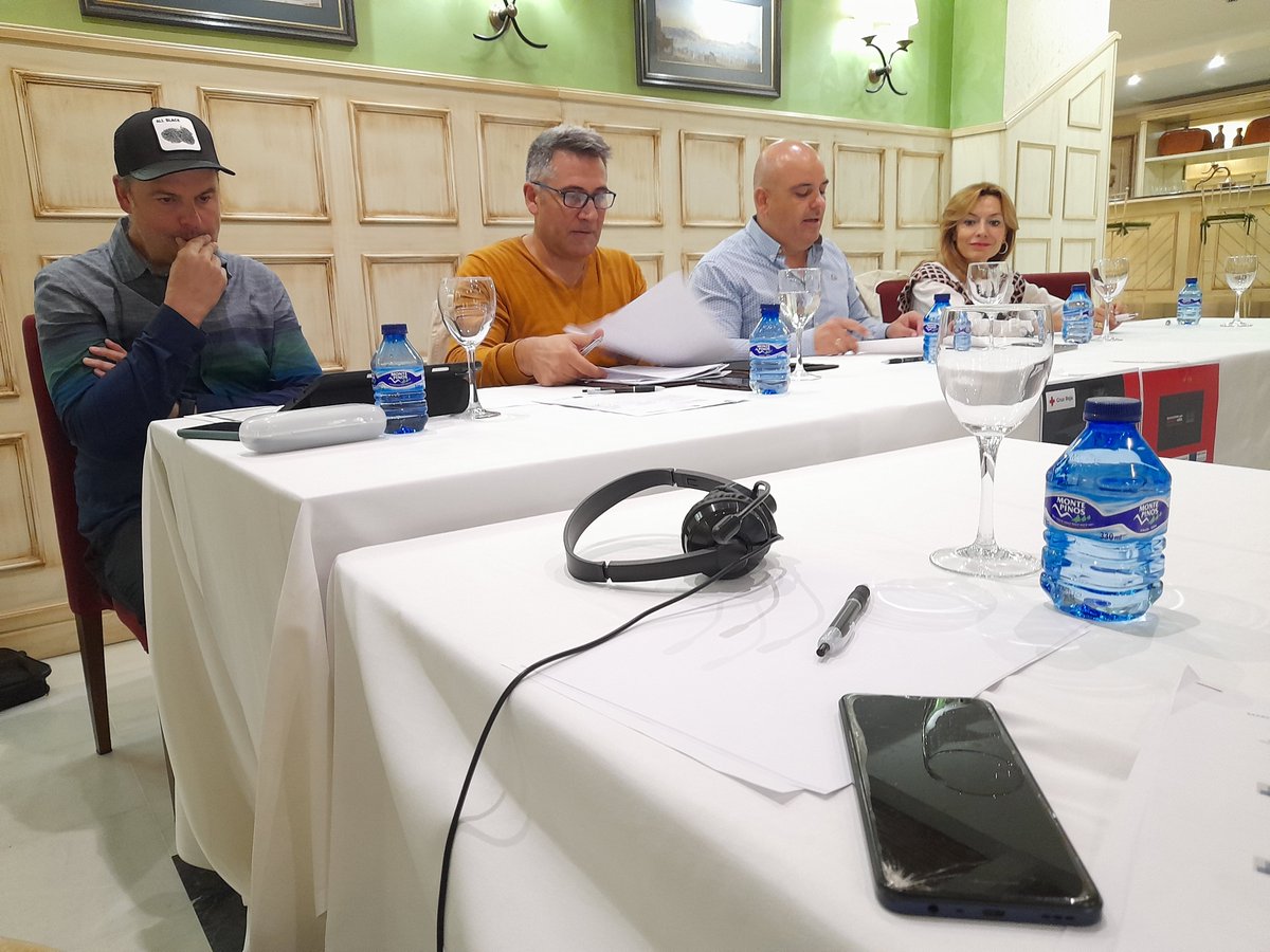 cruzrojasoria's tweet photo. #empleo
#RetoSocialEmpresarial
Hoy jornada para hablar del sector de la hostelería mañana
@markocinando
@YoSoyCamarero
@BrichettoJavier
#ASHOTUR
Financia @jcyl @fondosocialeuro
@MinistDeTrabajo https://t.co/sXgoq0ih9s