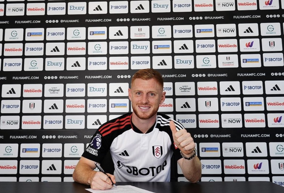 HarrisonReed21's tweet photo. The 🐐 stays for 5 more years 🙌🙌🙌🙌 congratulations on your new deal @HarrisonReed #HR6 https://t.co/w0dW78zqc8