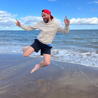 Andy Stirling Robertson tweet media