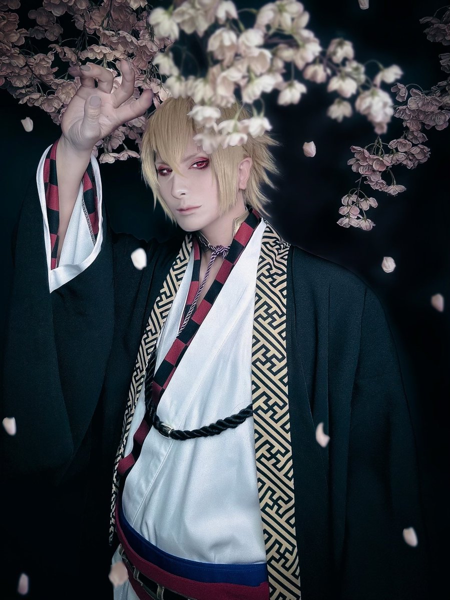sunburst_yellow's tweet photo. Cosplay
薄桜鬼
風間千景

桜と鬼と——— https://t.co/CmQhKRmryK