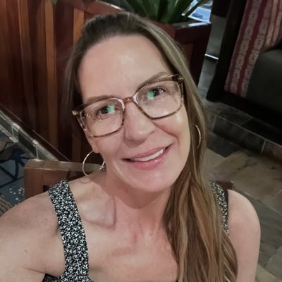 busydee4's tweet photo. #NewProfilePic https://t.co/LCST3sg4YG