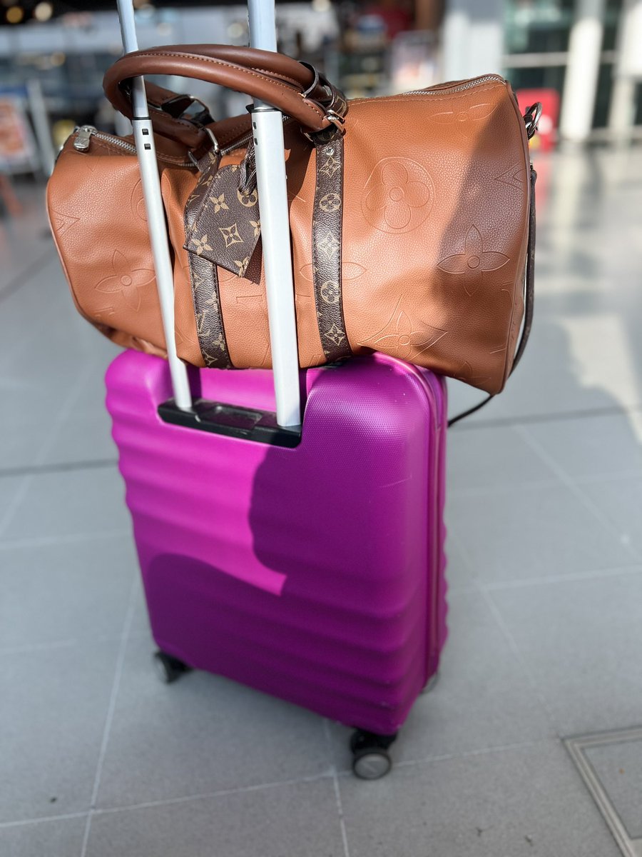 Me and my Pink Suitcase off on our next adventure 🥰🥰

LIVERPOOL here I come …… 

#diversityawards
#liverpool
#pinksuitcase
#ADHD 
#thelearntoshineschool
#learntoshine 
#pinksuitcaseadventures