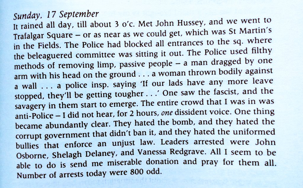 Kenneth Williams tweet media