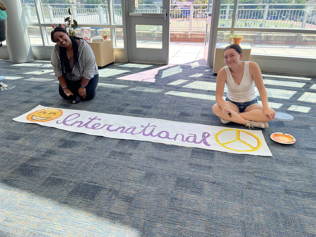 elizabeth burgos tweet media