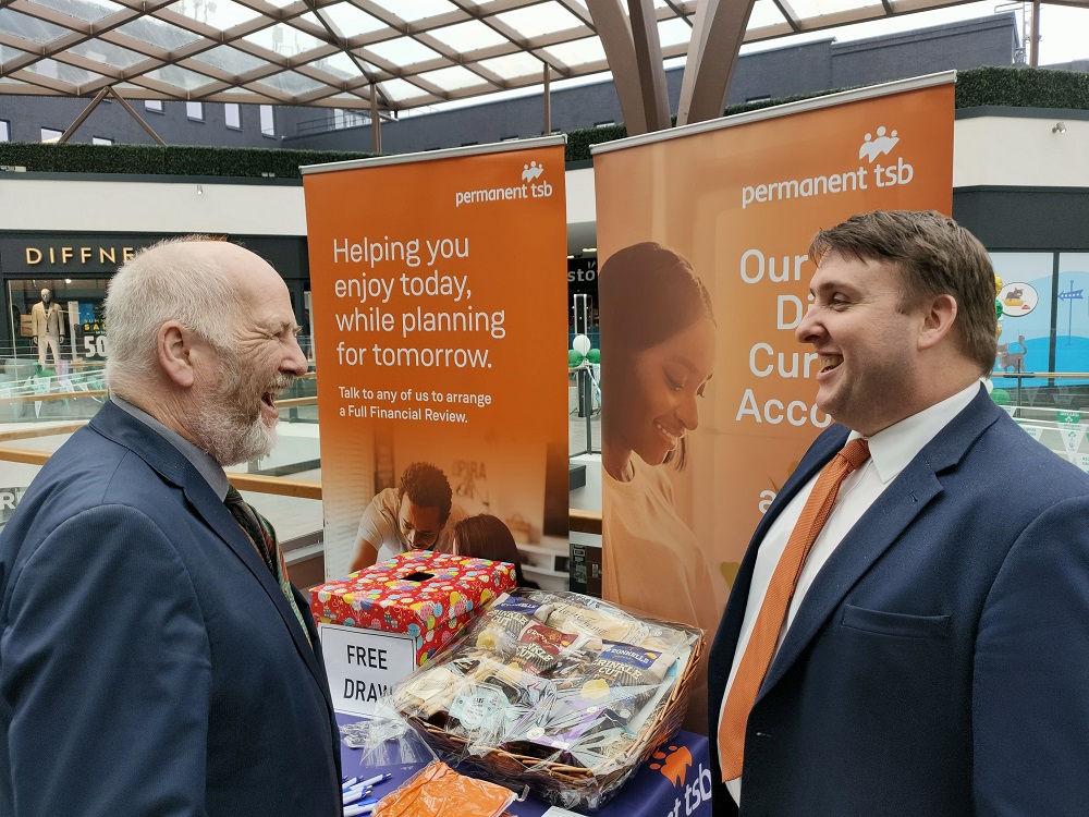 blackrockcentr's tweet photo. Why not meet the Blackrock @permanenttsb team who are in the centre today, offering plenty of advise, some cool goodies plus a chance to win some seriously nice prizes.
#permanenttsb https://t.co/jhSPumuyV5
