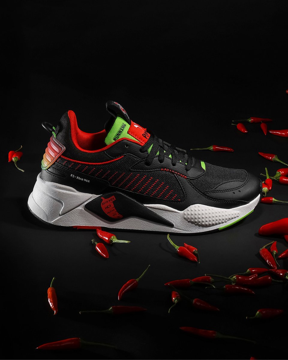 wayamagazine's tweet photo. The PERi-PERi just got hotter, as PUMA and iconic South African brand Nando’s announced they will be bringing flames to the sneaker shelves on Heritage Day, with the drop of the PUMA x Nando’s RS-Xtra Hot. https://t.co/8YAmRBUXi5 #WWMAG https://t.co/Ax5ipVVzWH