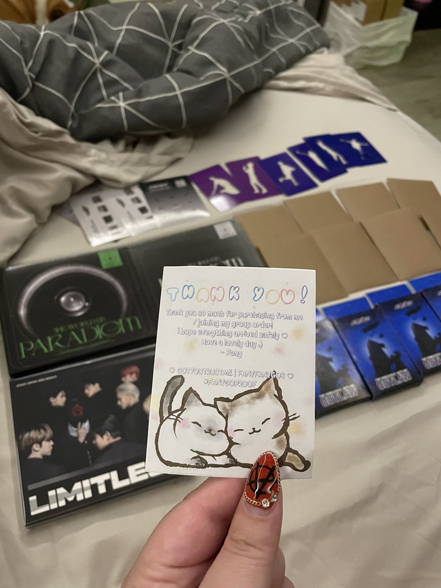ziitao's tweet photo. Thank you so much for everything! @gotyoutrustme From the curated platform albums, the many photocards, Japanese albums and all the extras. It was a very smooth process and everything is in perfect condition. I’m very happy 💜 #FanyGOproof https://t.co/MQVlJc48wN