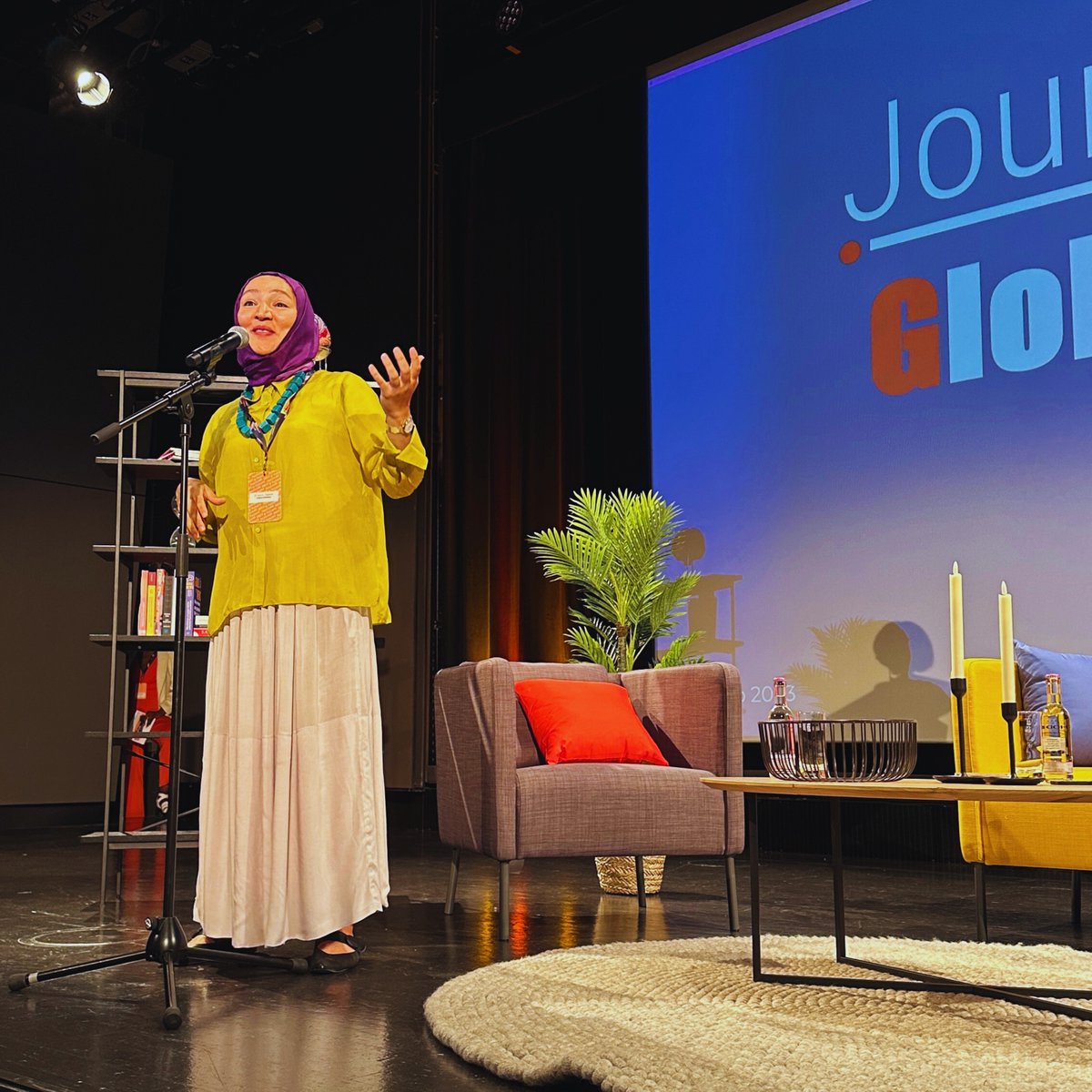 Is constructive journalism possible? Not only it is possible, it is pressing urgent, says <a href="/kuebra/">Kübra Gümüşay</a> at her #bff23 opening key note.