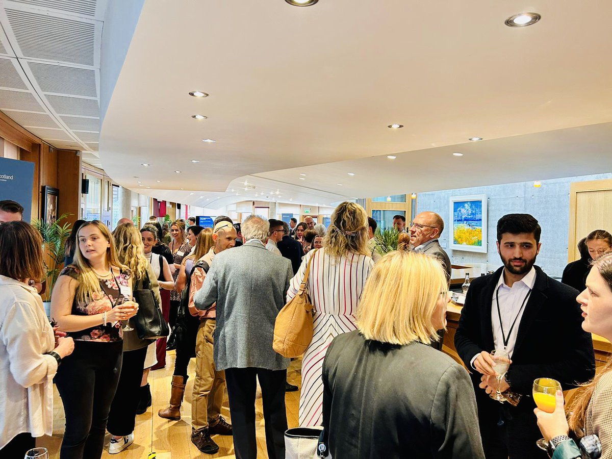 Vote Monica Lennon tweet media