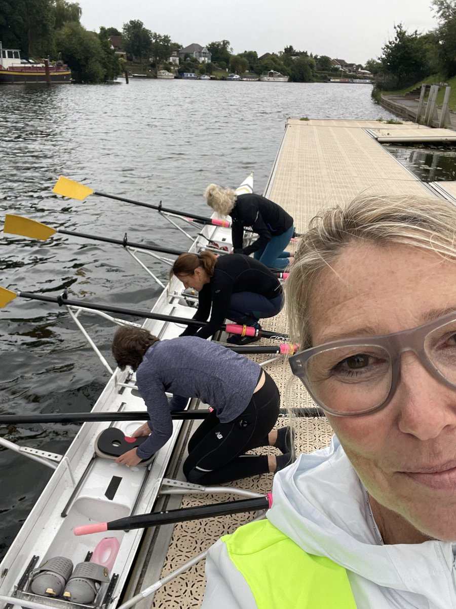 Charlotte Bezzant (@cbezzant) on Twitter photo One more sleep, an early start & tomorrow weāll be on day one of our 80 mile row from Oxford back to Hampton. Fundraising for Shooting Star Childrenās hospice <a href="/SSChospices/">Shooting Star Children's Hospices</a> is going well. If you fancy entering my fundraising raffle, a Ā£5 donation = 1 entry⦠One more sleep, an early start & tomorrow weāll be on day one of our 80 mile row from Oxford back to Hampton. Fundraising for Shooting Star Childrenās hospice <a href="/SSChospices/">Shooting Star Children's Hospices</a> is going well. If you fancy entering my fundraising raffle, a Ā£5 donation = 1 entryā¦