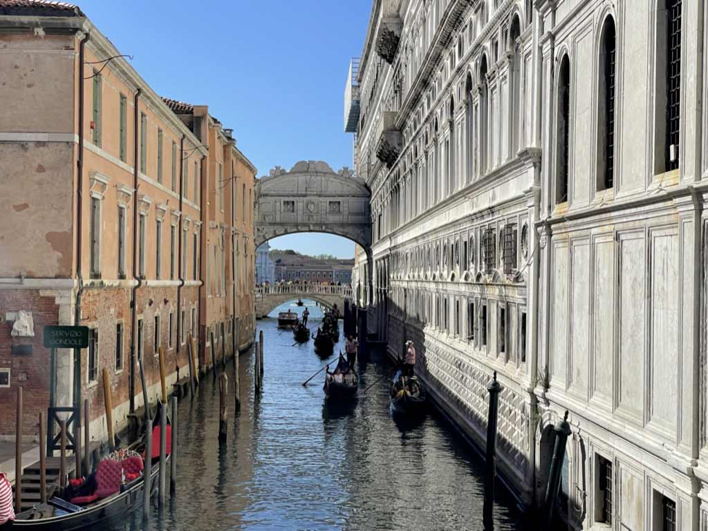 #Venezia fuori dalla lista #UNESCO dei patrimoni mondiali in pericolo Ecco i particolari su InGENIO ingenio-web.it/articoli/venez…