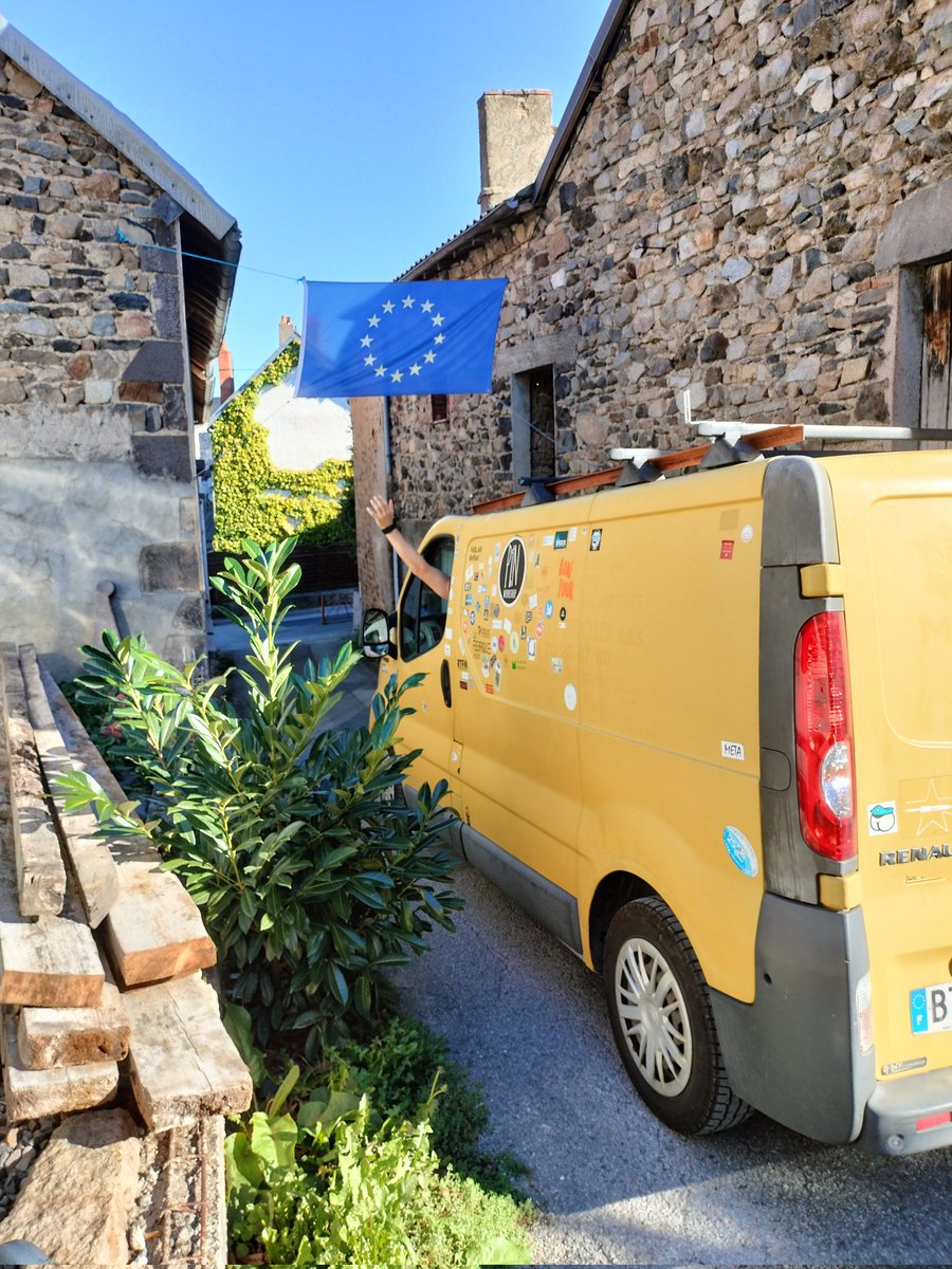 Alexandre💬 tweet media