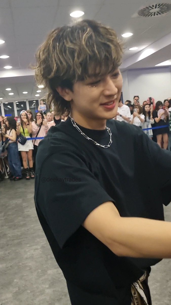 곧 다시 만나자 <3
#iKONIC과_iKON_8주년_우리의PANORAMA