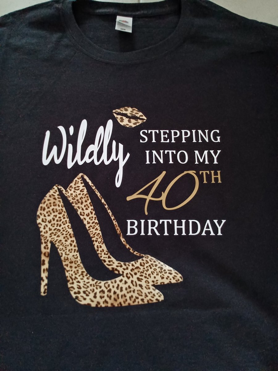 PorteedownPrint's tweet photo. A 40th birthday t-shirt designed, printed and delivered to a customer yesterday. If you are planning a hen/stag, birthday party or holiday and would like personalised T-shirts then give us a shout. T-shirts for any occasion. We're happy to help 😀 https://t.co/VIbsltEHQm
