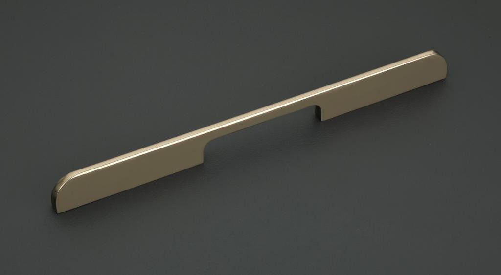 RoyalThum's tweet photo. All types of Interior hardware are available at afordable price 💎#royalthum #greaternoida #interioringreaternoida #interiorNoida #noida #parichowk #interiorDesinerInGreaterNoida #handels #luxuryHandles #latestHandels #ModulerHandels #MetelHandels #goldHandels #wardrobeHandels https://t.co/A02rKKOqjT