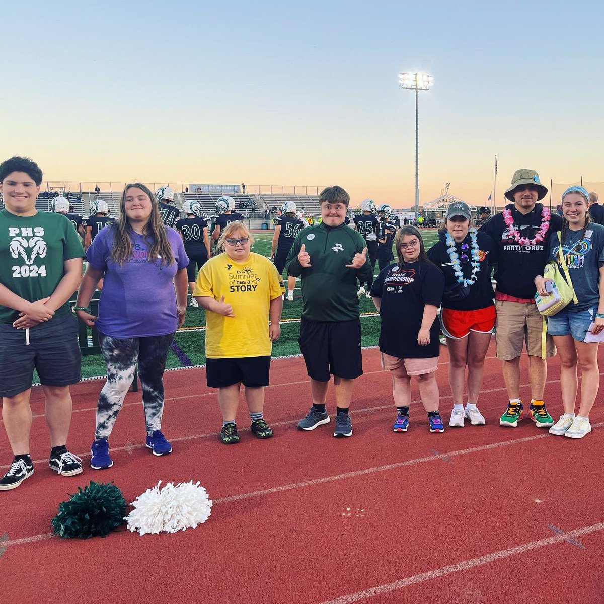 phslss's tweet image. Football game fun! 🏈