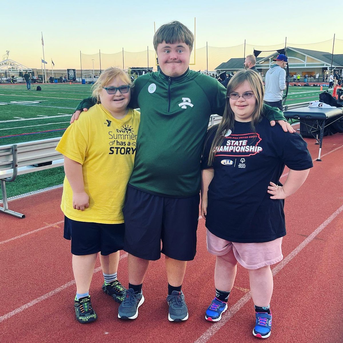 phslss's tweet image. Football game fun! 🏈