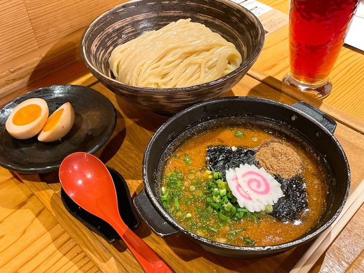 retrip_gourmet's tweet photo. 池袋のイメージが変わる。池袋にある“驚愕の絶品グルメスポット”12選✨https://t.co/5gbP2KebPF https://t.co/YXPU18Y1RA