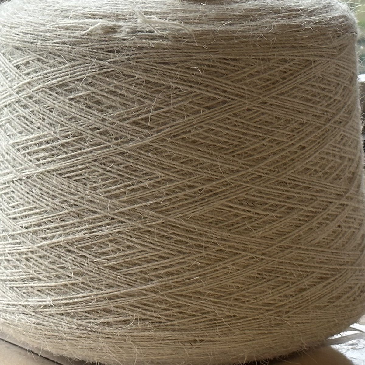 woolismybread's tweet image. Shepherdess wool yarn is back. The 2023 wool clip will now be twisted into dog leads … where’s there is wool .. there is a way 🙏🐑🐑🐑🐑🐑🐑🐑🐑🐑🐑🐑#wool #woolfarm #shepherdess