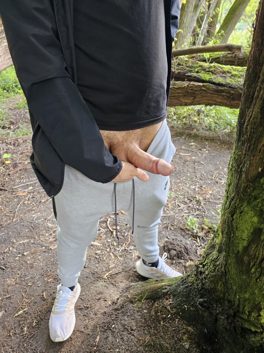 kinkyandhungry's tweet photo. Well my trip to Amsterdam was very enjoyable - the outdoor nature walks were the highlight for sure. I’ll be making a return visit very soon 😈😈🍆🍆💦💦💦 https://t.co/5zrKisqyNZ