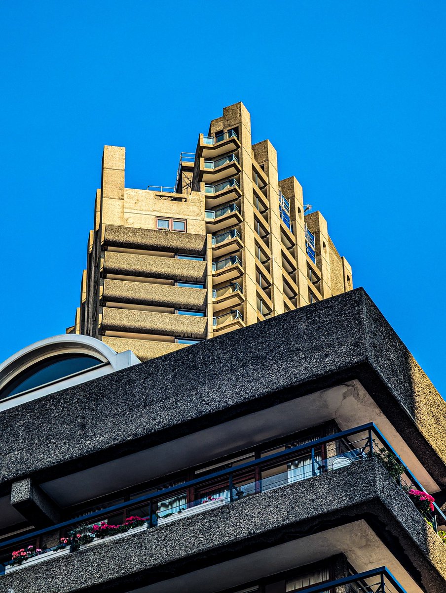 The Barbican.

#photography 
#thebarbican 
#architecture 
#brutalist