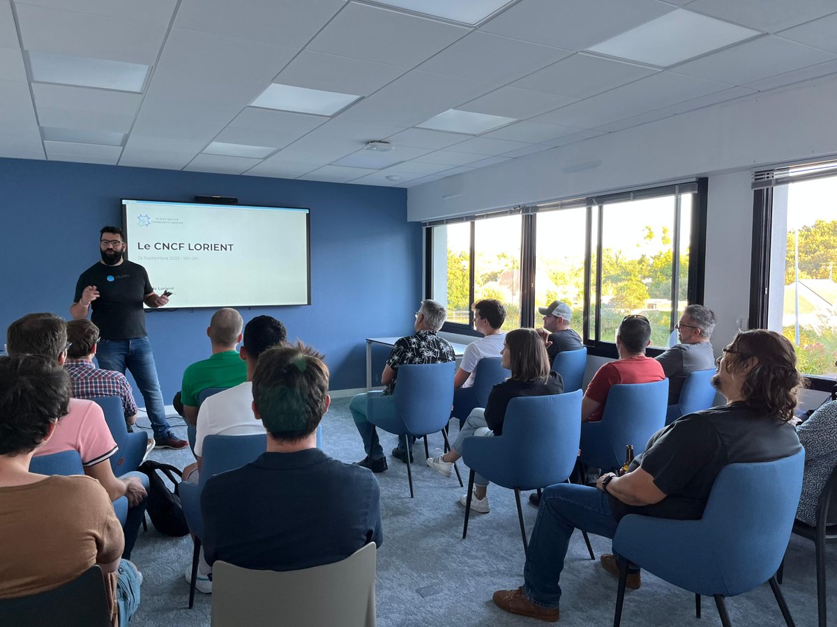 cncflorient's tweet photo. ⛵✨ Merci ! ✨⛵

✨Merci✨ aux participants d'avoir pu être présent lors de ce Premier évènement !
Le premier meetup #CNCFLorient a été un succès grâce à vous ! 🙏⛵

Nous avons hâte de vous retrouver lors d'une prochaine date !🚀

Restez à l'affût ! 🤩
https://t.co/STBxJlP0qx https://t.co/TzX9ZCpg9F