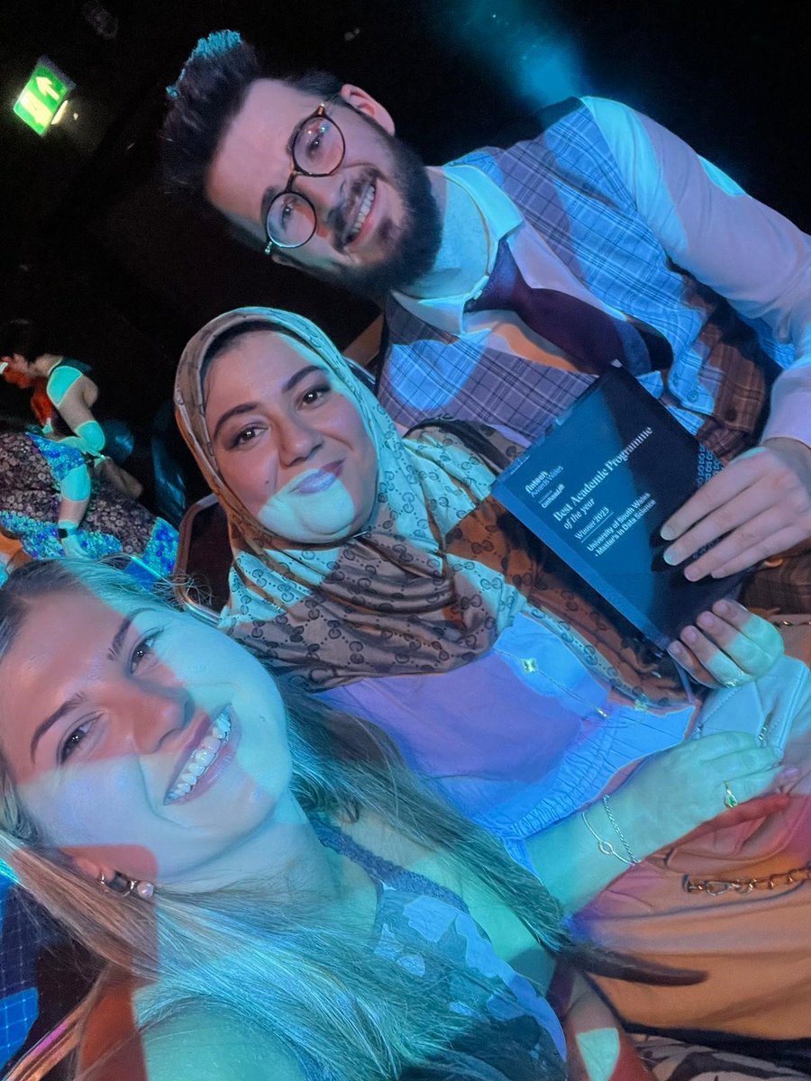 UniSouthWales's tweet photo. USW Masters course honoured at @fintechwales 

The University of South Wales (USW) came out top in one of the 16 categories at the Fintech Awards Wales.

#DataScience 

https://t.co/r3cO19pvNN

@Dr_Paul_Davies 
@DonnaWhitehead9 
@martin_steggall https://t.co/p3m123jQAm