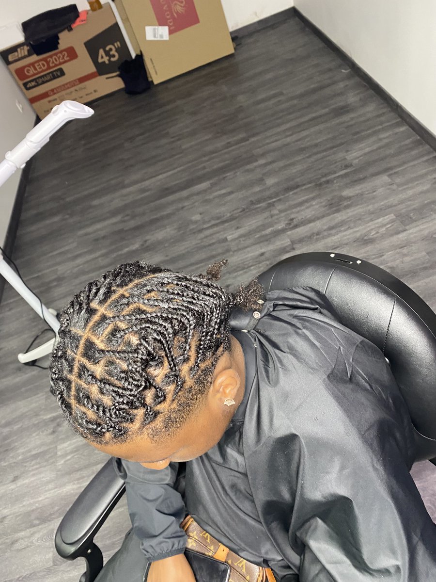 Toki ¼ 🏌🏾 tweet media