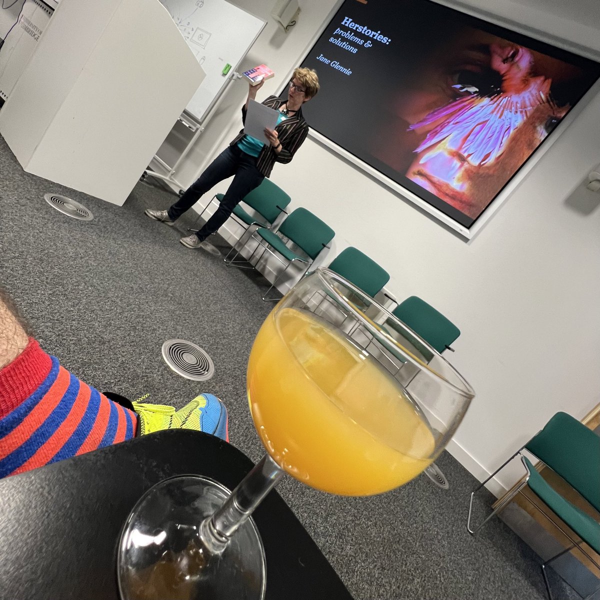 DeDomenici's tweet photo. Met some great people (including the fab but untaggable @ChaucerCameron &amp; @Helen_Dewbery) at @Jane_Glennie’s 
@CRASSHlive/@ArtatARB/@Cambridge_Uni film screening:
https://t.co/lf9m60VP9Q

#JaneGlennie #CRASSH #ARTattheARB #Herstories #FearAndYearning #TheReduxProject #SylviaRedux https://t.co/lSbxDLvp84