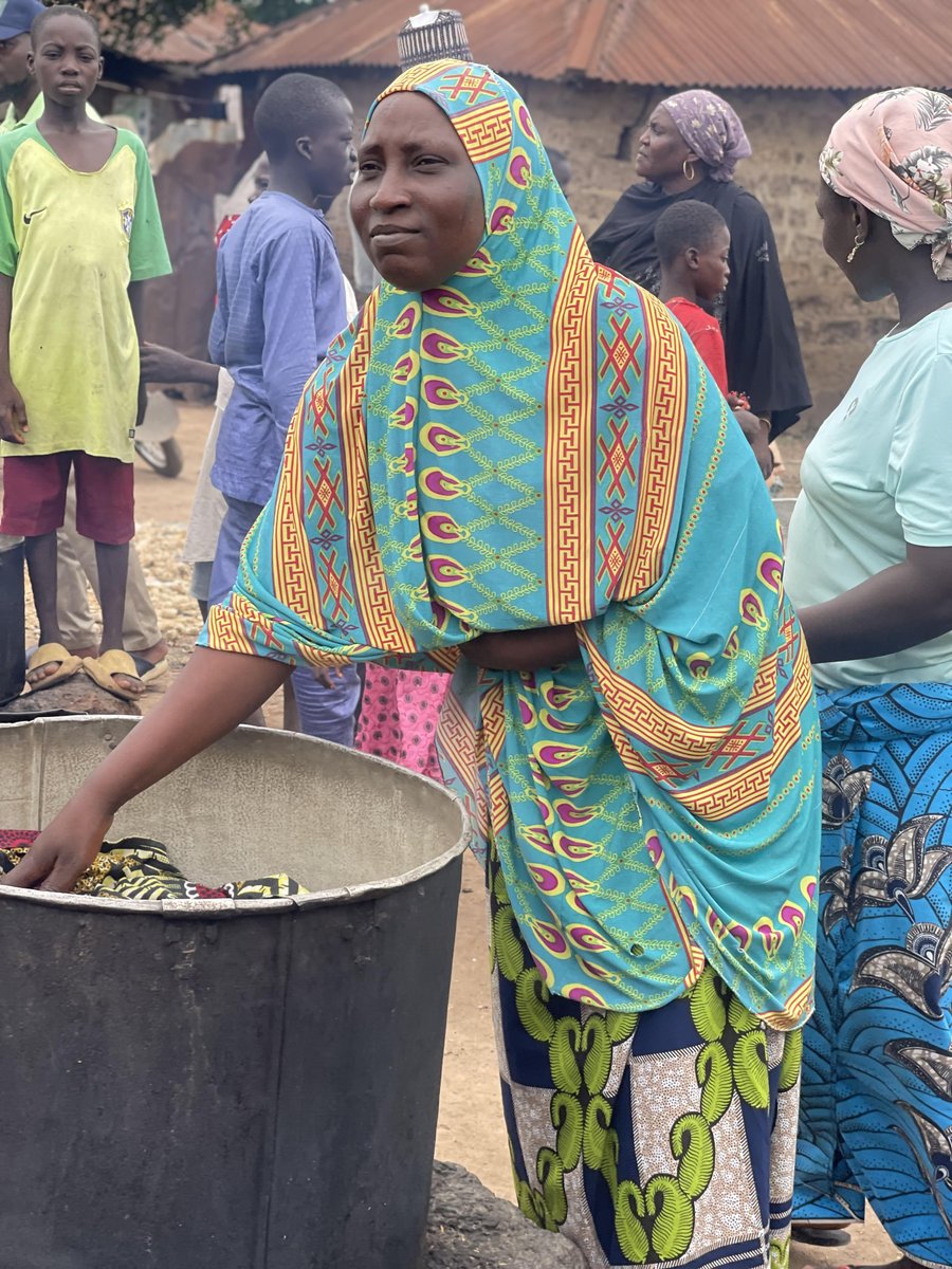 nfwp_sup's tweet image. Meet Sanasi Rice Processing Collective, one out of many collectives founded and supported by NFWP in Niger State. A collective is the amalgamation of Women Affinity Groups that are into similar businesses and are situated in the same locality. #nfwp #nigerspcu