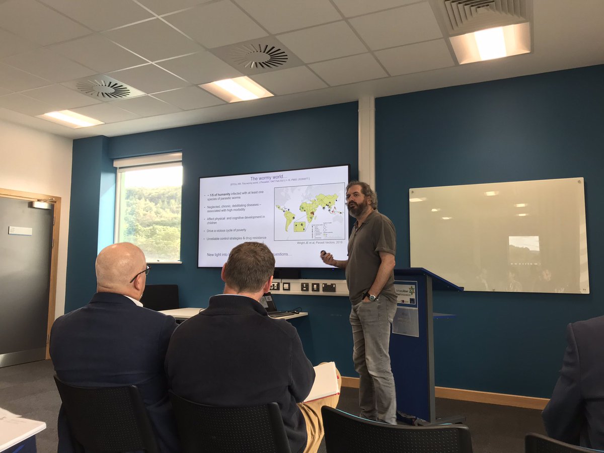 Russ Morphew tweet media