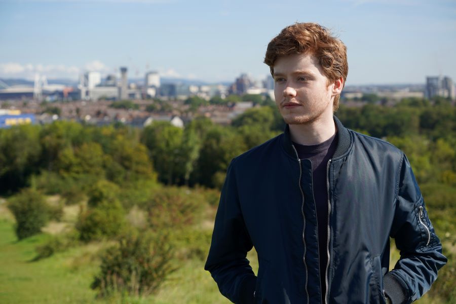 🚨 Newyddion cyffrous - bydd ail gyfres Dal y Mellt ar <a href="/S4C/">S4C 🏴󠁧󠁢󠁷󠁬󠁳󠁿</a> yn 2024.

📰 Mwy yma: s4c.cymru/cy/y-wasg/post…

🚨 Exciting news - a second series of Dal y Mellt (Rough Cut on <a href="/netflix/">Netflix</a> ) will be on <a href="/S4C/">S4C 🏴󠁧󠁢󠁷󠁬󠁳󠁿</a> in 2024.

📰 More here: s4c.cymru/en/press/post/…