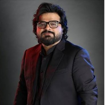 Dunki_theFilm's tweet photo. After giving many chartbuster songs for #SRK𓃵 ,Pritam once again bringing the best choices as his music team in Shah Rukh Khan 's next film #Dunki .

Singers- #SonuNigam, #ShreyaGhoshal, #ArijitSingh  , #Shaan , #AdnaanShami, #Subhodip,#TochiRaina.

#MUSICVERSE #RajkumarHirani https://t.co/3Spx2voiyp
