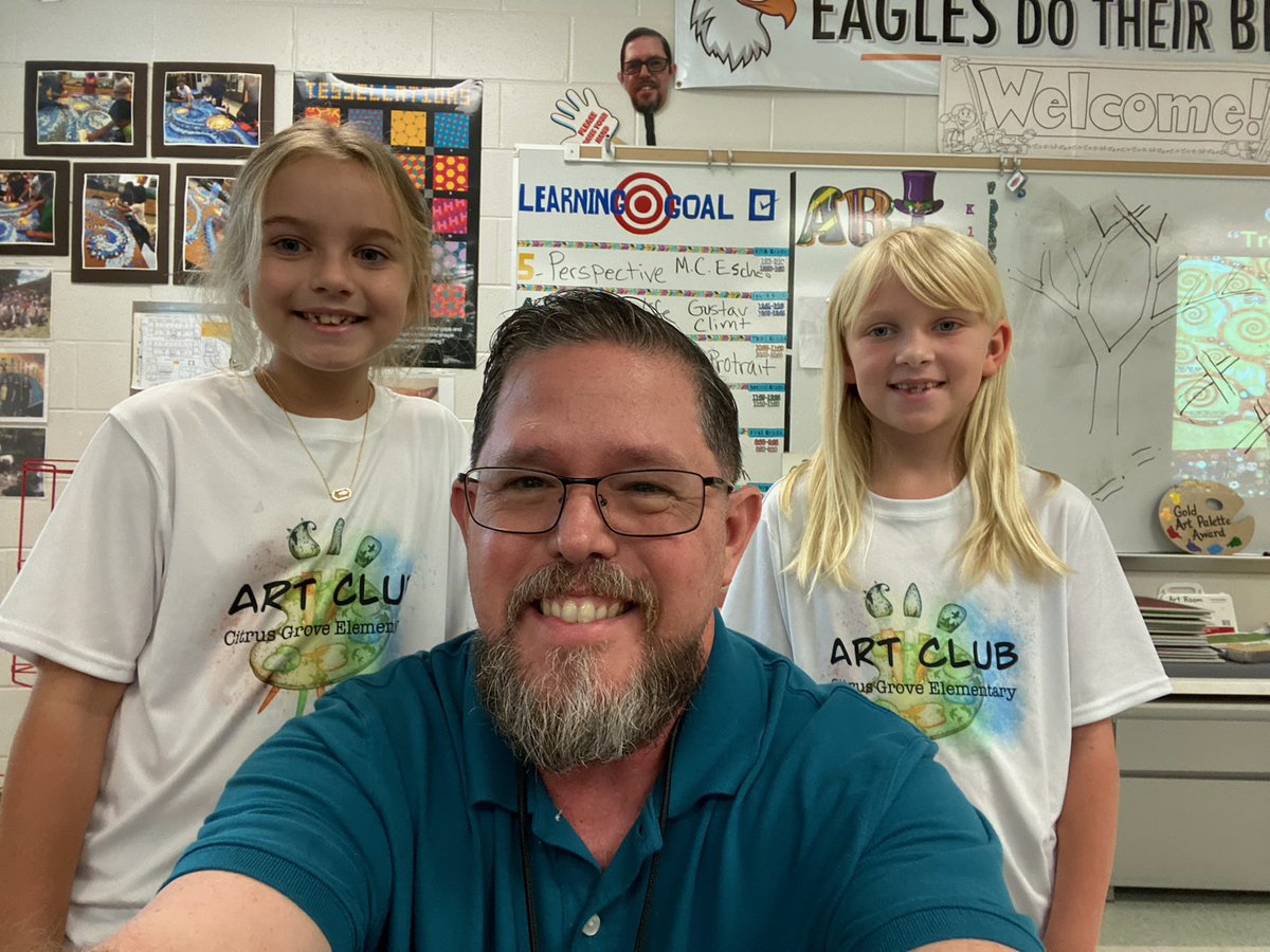 Friday Faces brought to you <a href="/CitrusGrove_VCS/">Citrus Grove Elementary, Deland FL</a> from Eagles who reminded Mr. G <a href="/MrGarait/">Frank Garaitonandia</a> just how much they love Art Club 🎨  before it even starts. Thank you Mr. G for making this impact and keeping Eagles excited with your own love and passion of the arts! #cgeeagles 🍊🎨