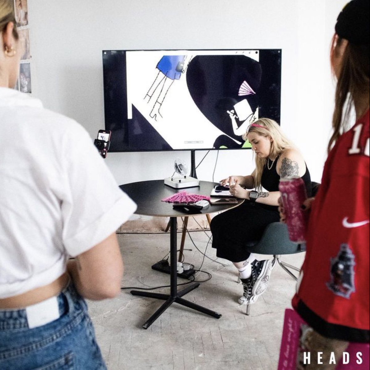 Jess Hanko Art tweet media