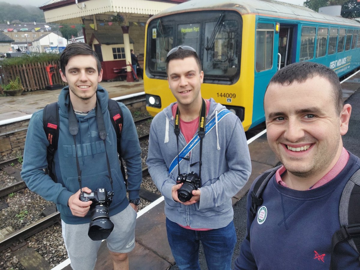 Something we haven't done since before covid.... attending a preserved railway for their diesel gala. Childhood memory relived for us all with a ride on 144009.