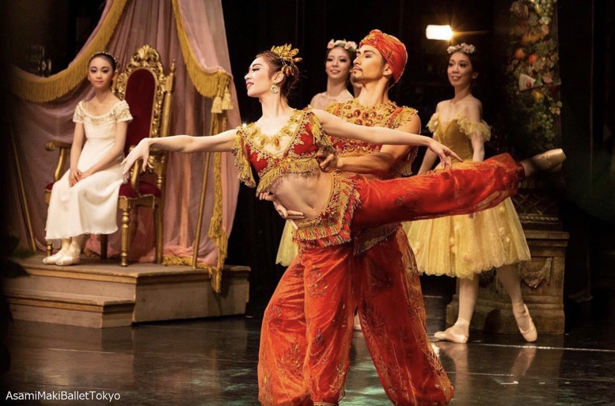 MaisonDeBallet's tweet photo. 9/19(火)18:45-「入門コース体験会」( https://t.co/1HHauXEniK )と20:15-「基礎準備」クラスは、牧阿佐美バレヱ団ソリスト「光永 百花」先生の代講となります🌹

https://t.co/TCdFoxW8KX

バレヱ団では主役級で大活躍中✨女優さんとしてテレビCMにも出演されています💡

ご参加お待ちしています！ https://t.co/DbuTLfTTKl