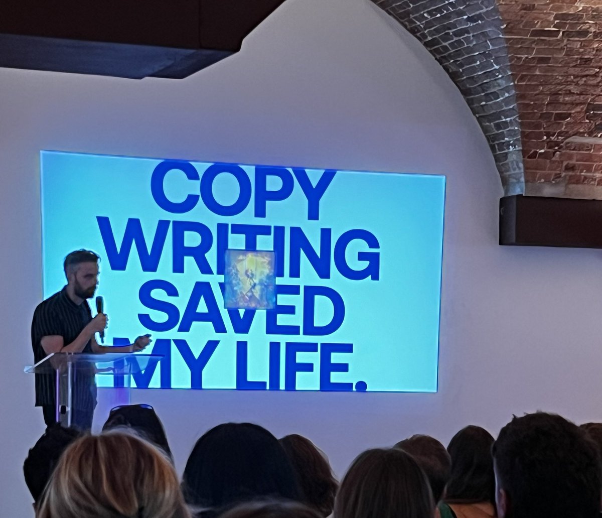 JohnnyWordStuff's tweet photo. Travelling back from #FixFest and digesting an insightful and interesting day. Steve Harrison on Howard Gossage, Annabelle Ford on copying and writing, Natalie Moores on poetry in copywriting and Andrew Boulton on the wonder of solitude were among the highlights. #copywriting https://t.co/VbyD3WLpH6