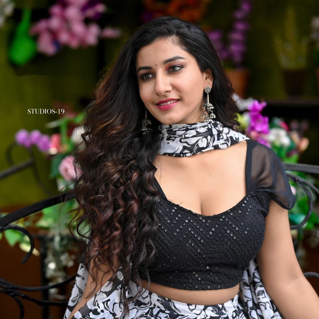 F6DyPbmWkAAD4zI?format=jpg&name=medium