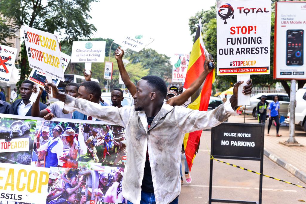 Greenmedia01's tweet photo. Police has arrested four student climate activists as they protested the construction of The East African oil crude pipeline. The civic space continue to shrink for climate activists in Uganda. They want to force the fossil fuel projects through people's necks. https://t.co/o8BVRuiRCO