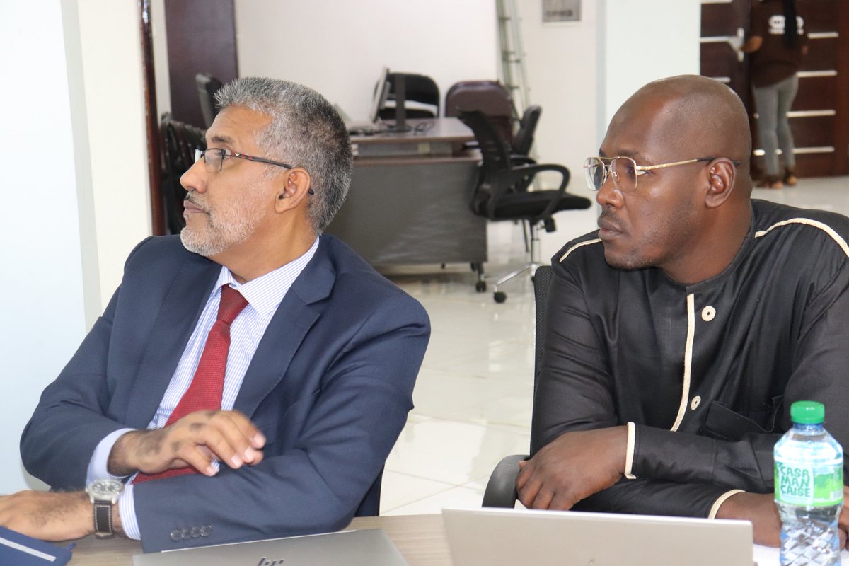 statsenegal's tweet photo. L'#ANSD a reçu, du 12 au 15 septembre 2023, une mission de l'#ANSADE de la Mauritanie. Les 2 parties ont échangé sur les différents processus du #RGPH_5SN2023, les difficultés... L'#ANSD a partagé son expérience lors de cette grande opération du RGPH5.
#kebetu #compublique https://t.co/bN7NvUQMPO