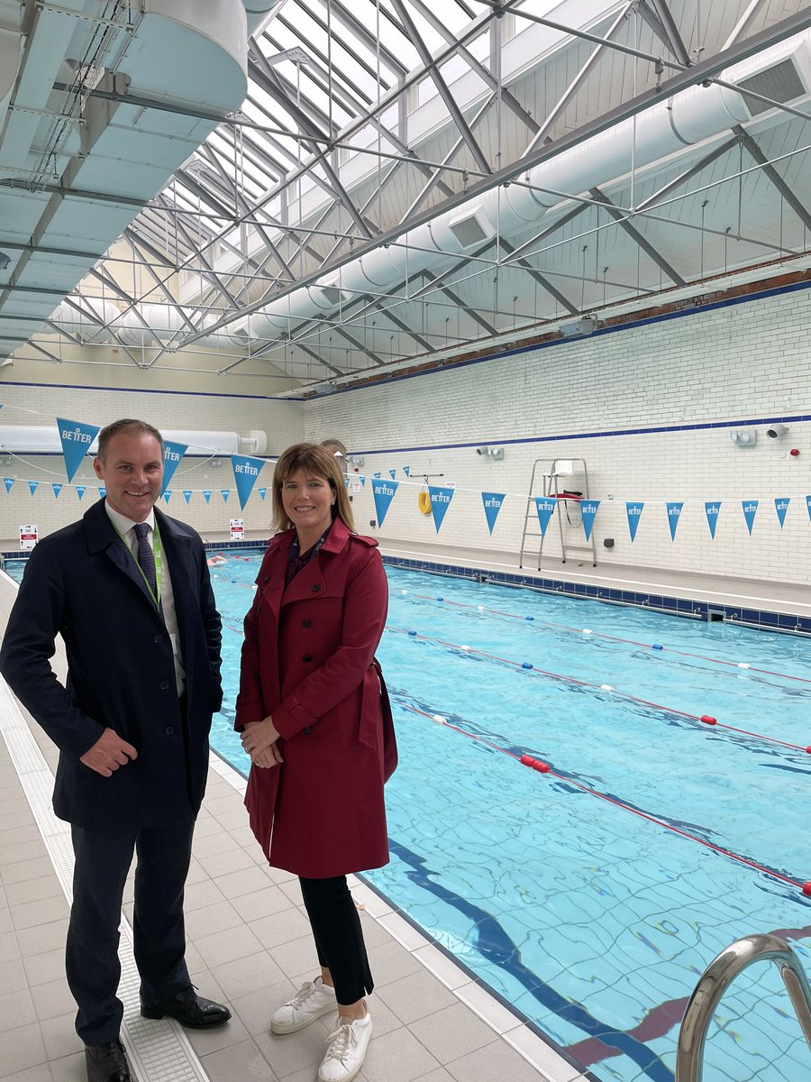 Better_NI's tweet photo. We enjoyed showing @clare_guinness the new CX of @BelfastChamber around #TemplemoreBaths today. 
Looking forward to working closely on some great ideas to help get businesses more active more often!
🏃‍♂️🏊‍♀️🧘‍♀️ https://t.co/WdfpXKBaNb