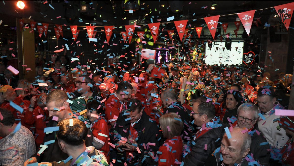 Fourth Wall Creative tweet media