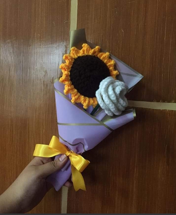 amDokyeom's tweet photo. Hi people of X just wanna promote my classmate's small business crochet. If you're looking for an affordable crochet you can find it here. She also does customization of what products you want you can find here in this link https://t.co/486IiIjyOm below is some of her work❤️ https://t.co/4VVBlOgRIc